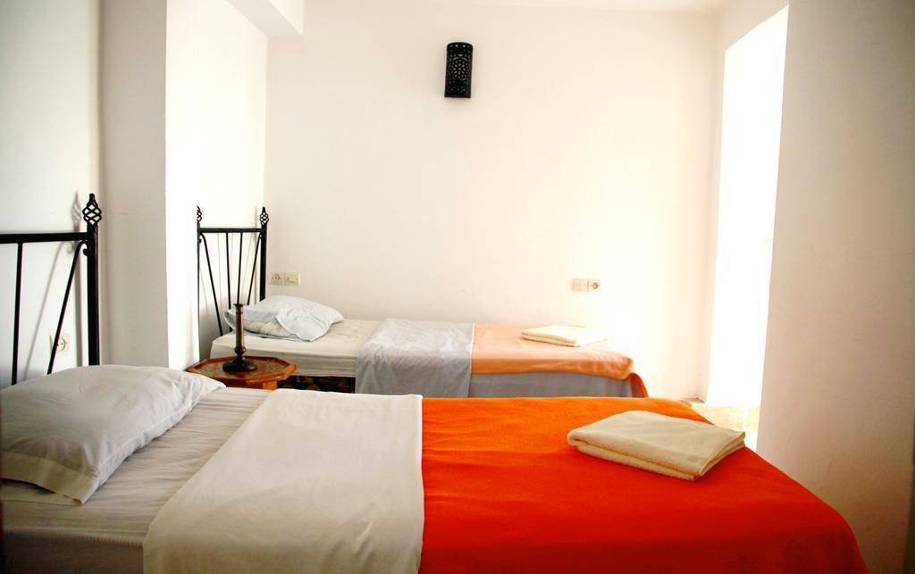 Essaouira Youth Hostel & Social Travel Habitación foto